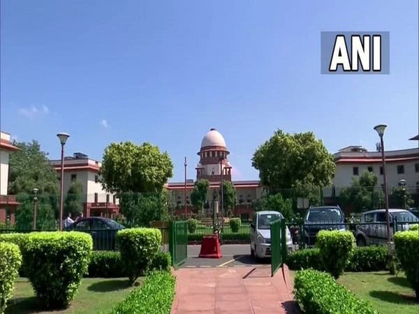 SC Directs CBI To File Fresh Status Report On RG Kar College Doctor Case